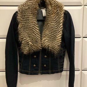 EUC cache stretch crop denim jacket with removable faux fur collar